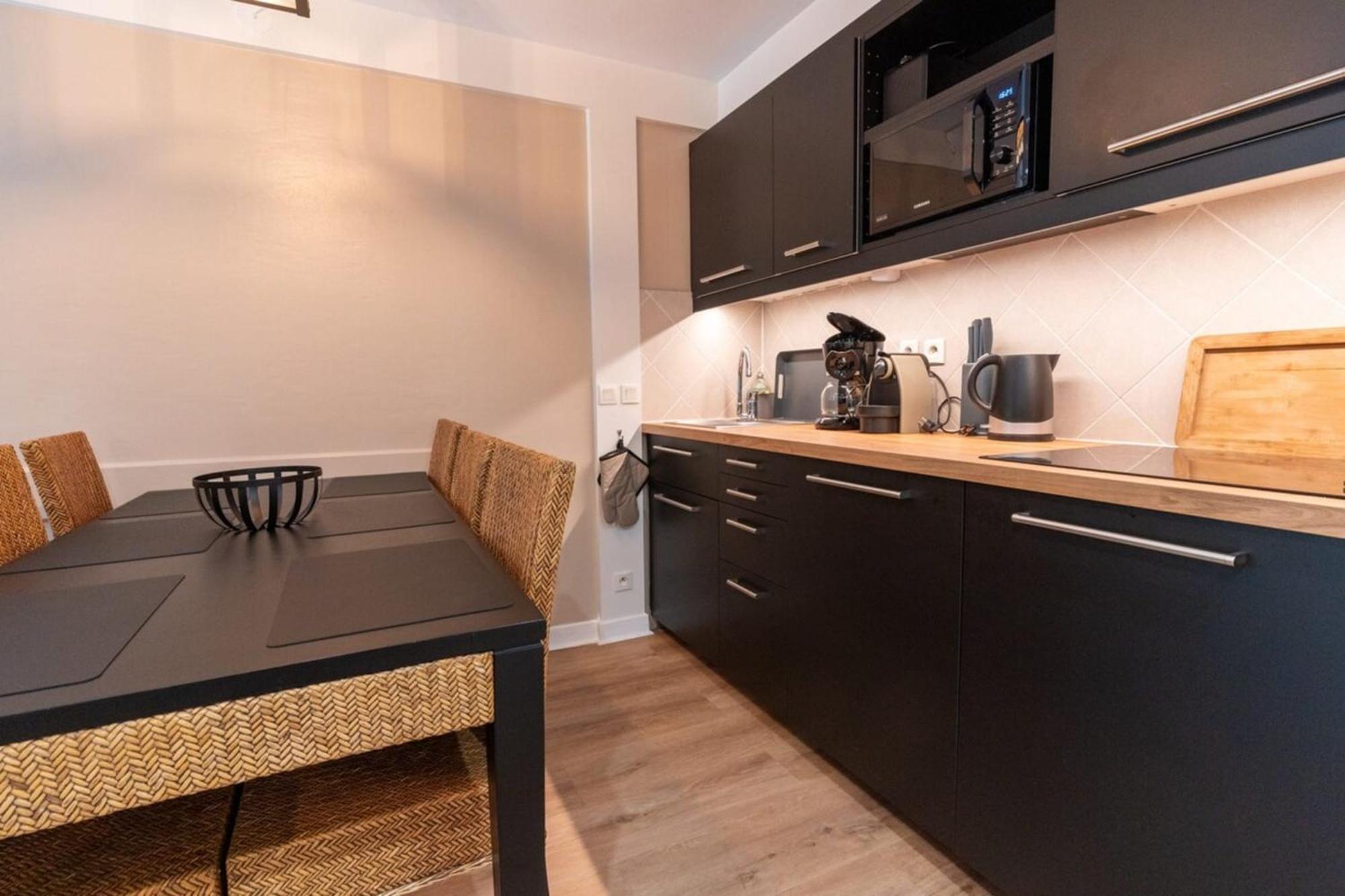 Beautiful Flat With Swimming Pool Tennis Court And Private Car Parking 09 Apartment Le Touquet