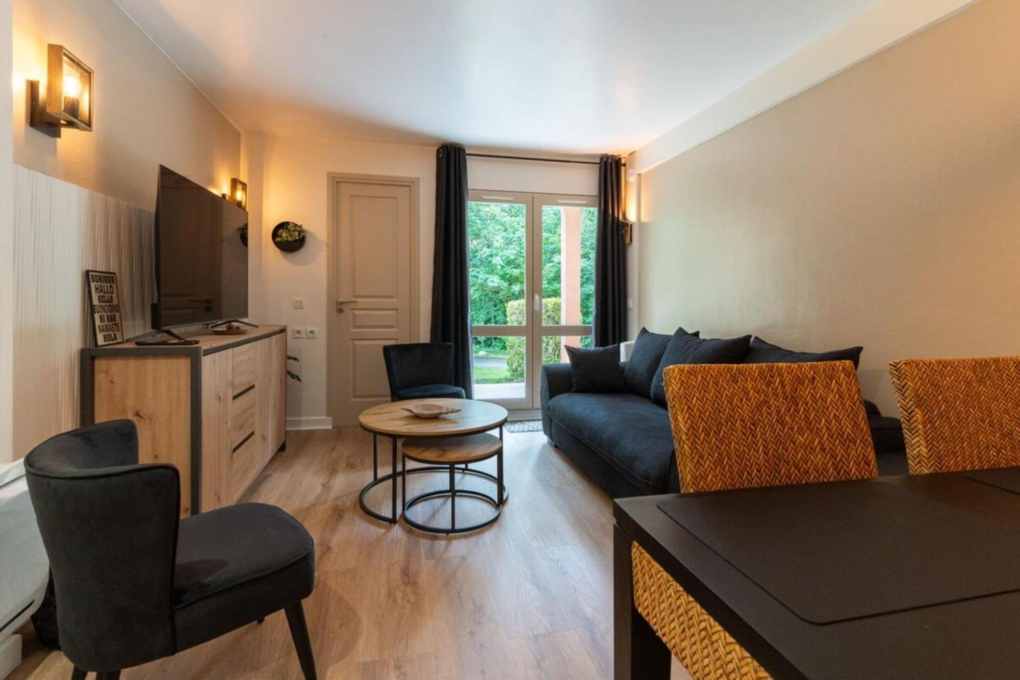 Appartement Beautiful Flat With Swimming Pool Tennis Court And Private Car Parking 09 Le Touquet-Paris-Plage