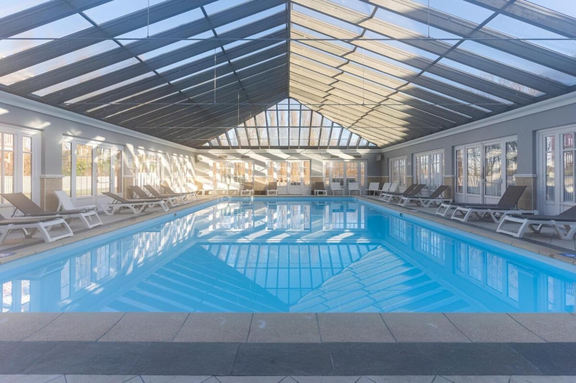 Beautiful Flat With Swimming Pool Tennis Court And Private Car Parking 09 * Le Touquet-Paris-Plage